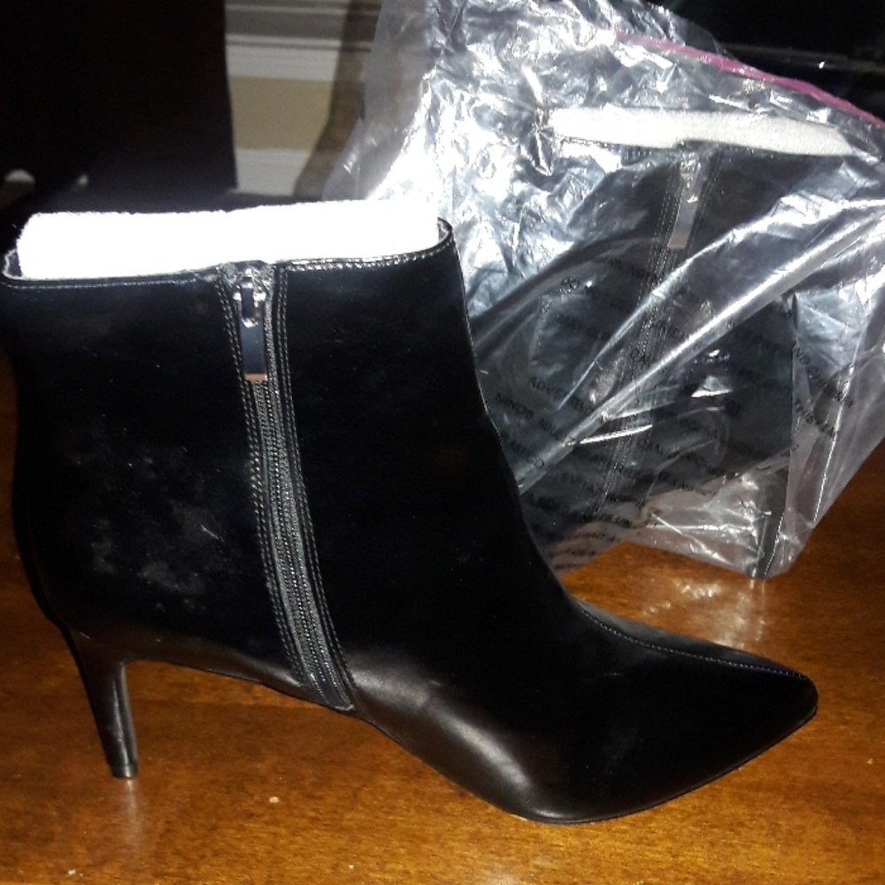 Black Boots